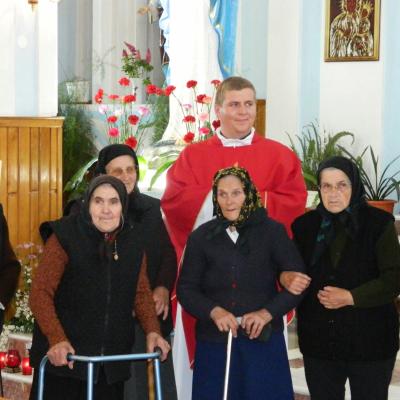 16 mai: Tămăşeni: Ziua Bolnavului