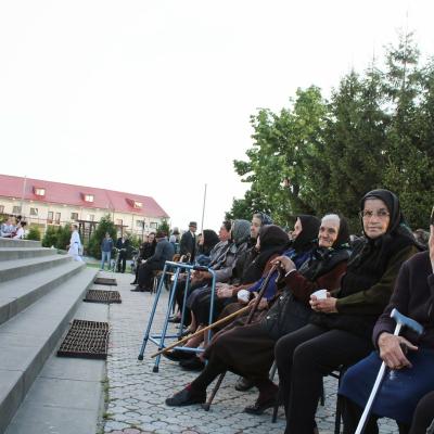 16 mai: Tămăşeni: Ziua Bolnavului