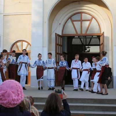 16 mai: Tămăşeni: Ziua Bolnavului