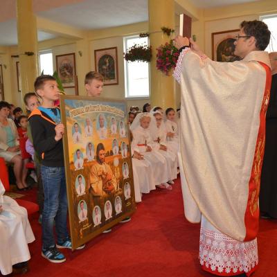 17 mai: Ciugheş: Prima Spovadă şi prima sfântă Împărtăşanie