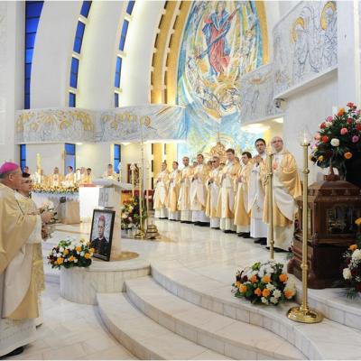 17 mai: Iaşi (catedrală): Liturghie la 1 an de la beatificarea ep. Anton Durcovici