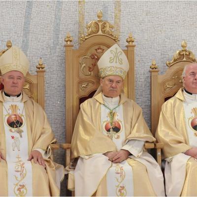 17 mai: Iaşi (catedrală): Liturghie la 1 an de la beatificarea ep. Anton Durcovici