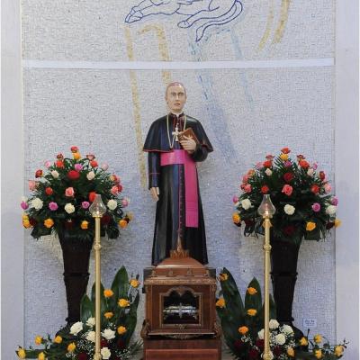 17 mai: Iaşi (catedrală): Liturghie la 1 an de la beatificarea ep. Anton Durcovici