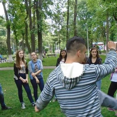 22-24 mai: Bacău: Schimb de experienţă alături de tinerii din Parohia Dărmăneşti