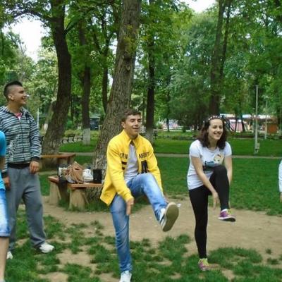 22-24 mai: Bacău: Schimb de experienţă alături de tinerii din Parohia Dărmăneşti