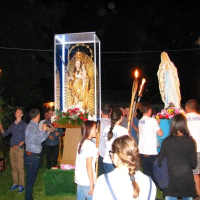 24 mai: Baraţi: Rusalii, hram şi pelerinaj