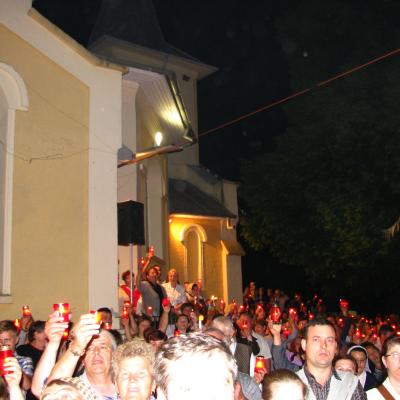 24 mai: Baraţi: Rusalii, hram şi pelerinaj
