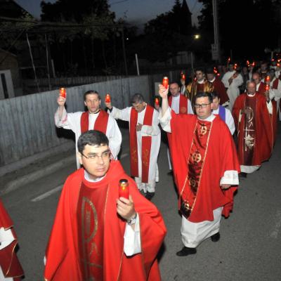 24 mai: Baraţi: Rusalii, hram şi pelerinaj