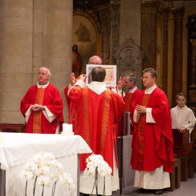 25 mai: Torino: Liturghia venerării Giulgiului prezidată de PS Aurel Percă
