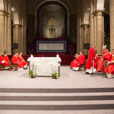 25 mai: Torino: Liturghia venerării Giulgiului prezidată de PS Aurel Percă