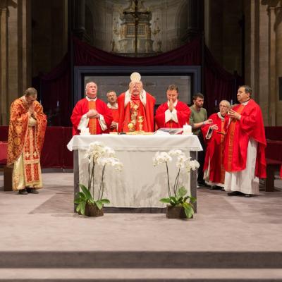 25 mai: Torino: Liturghia venerării Giulgiului prezidată de PS Aurel Percă