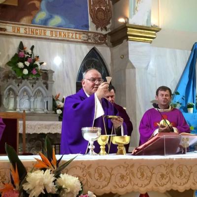 25 mai: Oituz: La revedere, părinte Damian