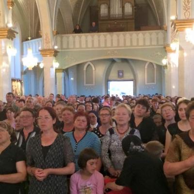 25 mai: Oituz: La revedere, părinte Damian