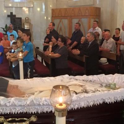 25 mai: Oituz: La revedere, părinte Damian