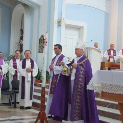 27 mai: Tămăşeni: Funeraliile părintelui Damian Vătămănelu