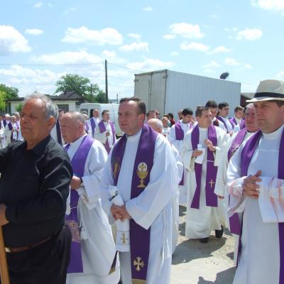 27 mai: Tămăşeni: Funeraliile părintelui Damian Vătămănelu