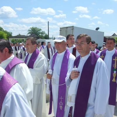 27 mai: Tămăşeni: Funeraliile părintelui Damian Vătămănelu