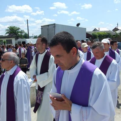 27 mai: Tămăşeni: Funeraliile părintelui Damian Vătămănelu