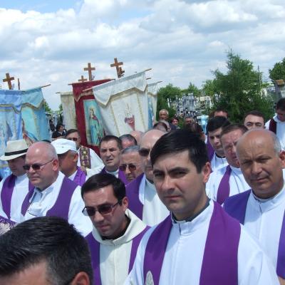 27 mai: Tămăşeni: Funeraliile părintelui Damian Vătămănelu