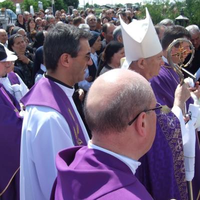 27 mai: Tămăşeni: Funeraliile părintelui Damian Vătămănelu