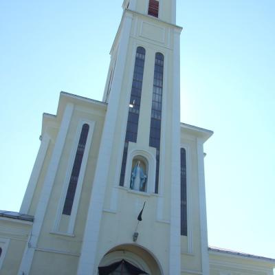 27 mai: Tămăşeni: Funeraliile părintelui Damian Vătămănelu
