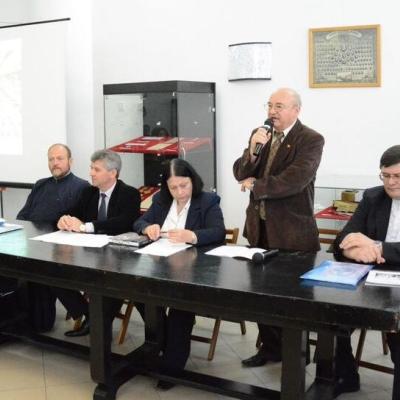 29 mai: Bacău: Sesiunea Naţională de Comunicări ştiinţifice "Arhivele şi Istoria"