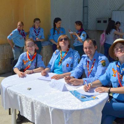 30 mai: Adjudeni: La 15 ani de Scout