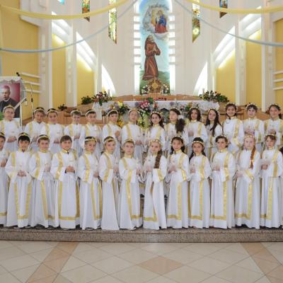 31 mai: Bacău "Fericitul Ieremia": Prima sfântă Împărtăşanie