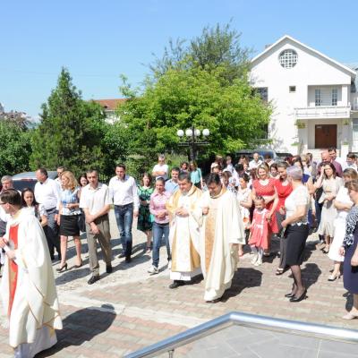 31 mai: Bacău "Fericitul Ieremia": Prima sfântă Împărtăşanie