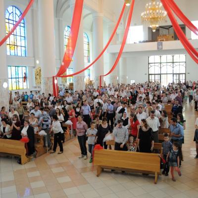 31 mai: Bacău "Fericitul Ieremia": Prima sfântă Împărtăşanie