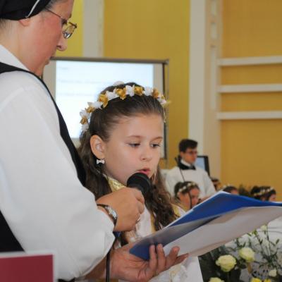 31 mai: Bacău "Fericitul Ieremia": Prima sfântă Împărtăşanie