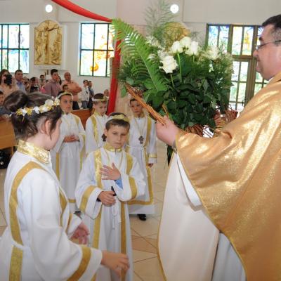 31 mai: Bacău "Fericitul Ieremia": Prima sfântă Împărtăşanie