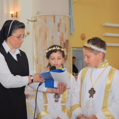 31 mai: Bacău "Fericitul Ieremia": Prima sfântă Împărtăşanie
