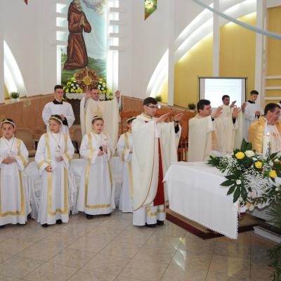 31 mai: Bacău "Fericitul Ieremia": Prima sfântă Împărtăşanie