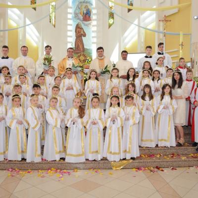 31 mai: Bacău "Fericitul Ieremia": Prima sfântă Împărtăşanie
