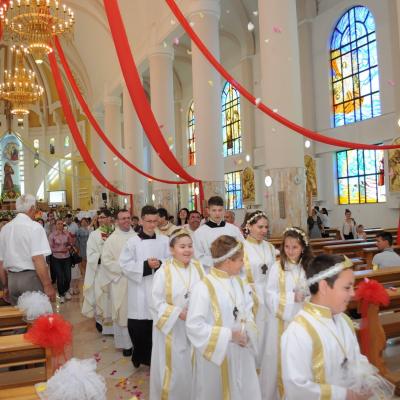 31 mai: Bacău "Fericitul Ieremia": Prima sfântă Împărtăşanie