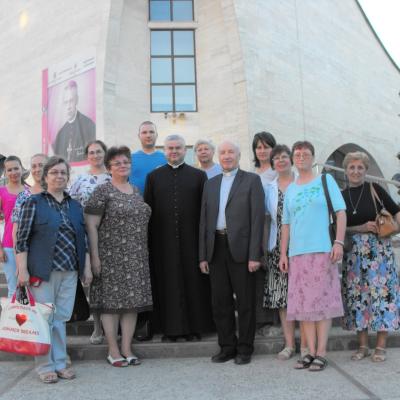 1 iunie: Iaşi: O relicvă a sfântului Vincenţiu de Paul la vincenţienii din comunitatea "Sfânta Tereza a Pruncului Isus"