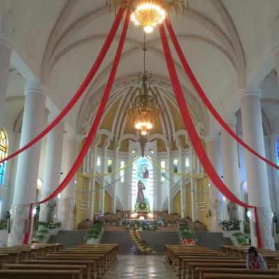 4 iunie: Bacău "Fericitul Ieremia": Procesiunea euharistică de Joia Verde