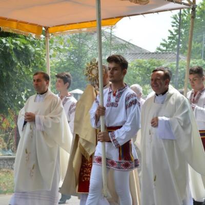 4 iunie: Gherăeşti: Hramul parohiei