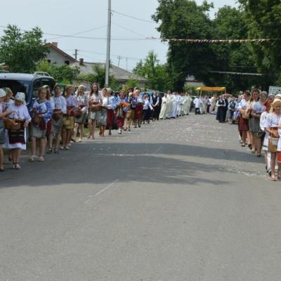 4 iunie: Gherăeşti: Hramul parohiei