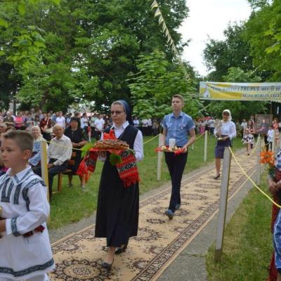 4 iunie: Gherăeşti: Hramul parohiei
