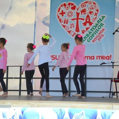6 iunie: Rotunda: Sărbătoarea Copiilor 2015