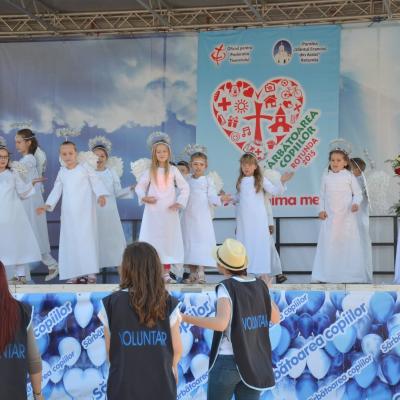 6 iunie: Rotunda: Sărbătoarea Copiilor 2015