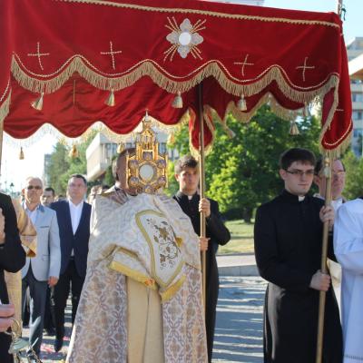 7 iunie: Iaşi (catedrală): Trupul şi Sângele Domnului. Foto: Ionuţ-Gabriel Giurgică