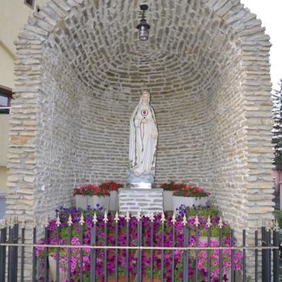 8-13 iunie: Roman "Inima Neprihănită a Mariei": Săptămâna familiei
