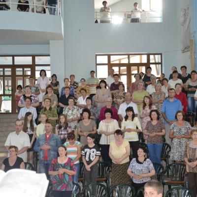 8-13 iunie: Roman "Inima Neprihănită a Mariei": Săptămâna familiei