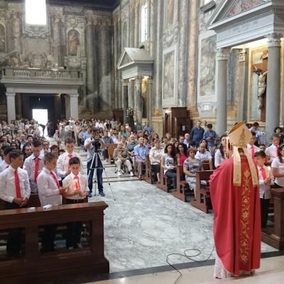 14 iunie: Roma (IT): Conferirea sfântului Mir în biserica "San Vitale"