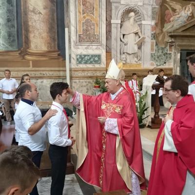 14 iunie: Roma (IT): Conferirea sfântului Mir în biserica "San Vitale"