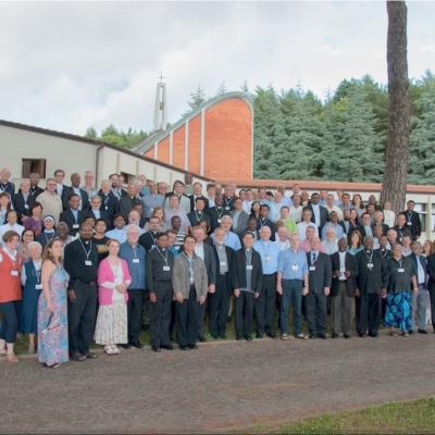 18-23 iunie: Italia: A IX-a Adunare Generală a Federaţiei Biblice Catolice