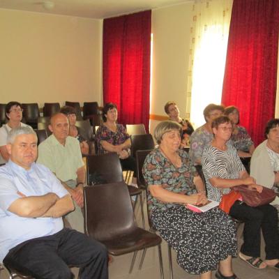 19-21 iunie: Traian: "Cum devenim ucenici ai lui Isus?" Exerciţii spirituale pentru membrii Mişcării "Familiile de Nazaret" din Iaşi